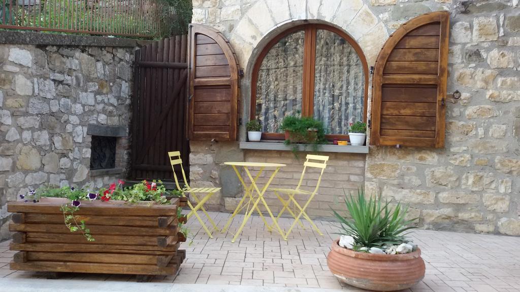 Apartament Borgo Medioevale Todi Zewnętrze zdjęcie