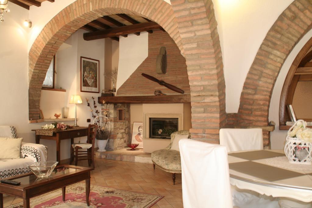 Apartament Borgo Medioevale Todi Zewnętrze zdjęcie